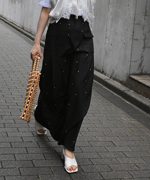 WILLFULLY（ウィルフリー）の「hollow out bijou tuck denim tight SK（デニムスカート・レディース・ブラック/ライトブルー・S/M）」の21枚目の写真