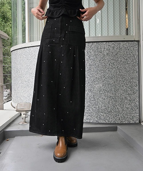 WILLFULLY（ウィルフリー）の「hollow out bijou tuck denim tight SK（デニムスカート・レディース・ブラック/ライトブルー・S/M）」の13枚目の写真