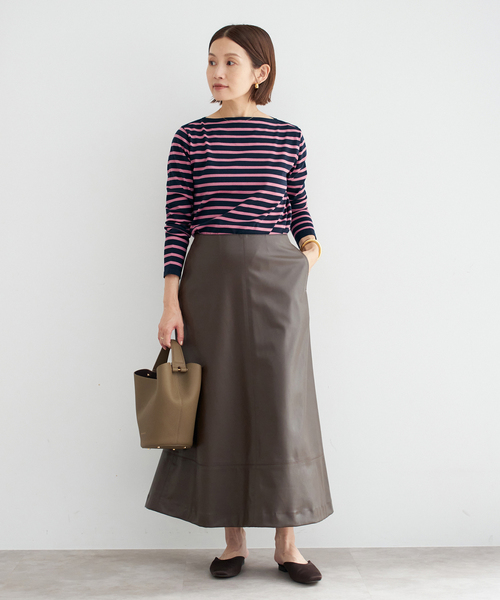 IENA(イエナ)の「《追加2》SEATTLEボーダープルオーバー(ニット/セーター・レディース・ブラック/ブラウン/コバルトブルー・FREE)」の8枚目の写真