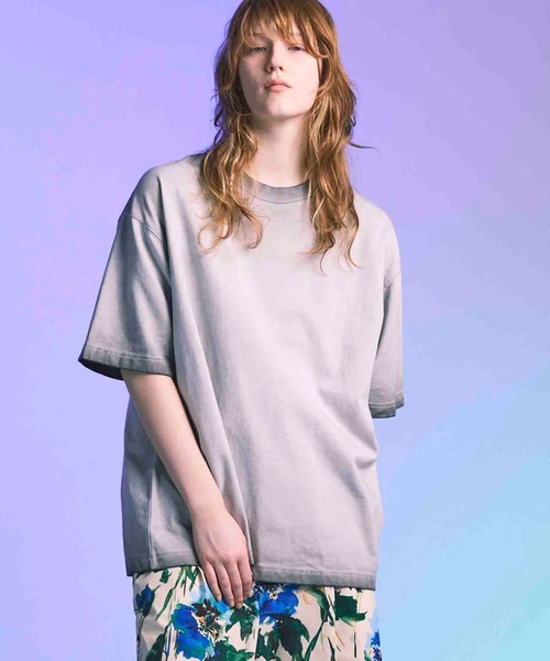 MAISON SPECIAL(メゾンスペシャル)の「《UNISEX》Cold-Dye Prime-Over Crew Neck T-Shirt/コールドダイプライムオーバークルーネックTシャツ【MAISON SPECIAL/メゾンスペシャル】(Tシャツ/カットソー・メンズ・ライトグリーン/ブラック/グレイッシュベージュ・0/1/2)」の3枚目の写真