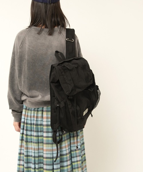 RNA-N(アールエヌエーエヌ)の「E5151 ユーティリティバックパック(バックパック/リュック・レディース・ブラック/カーキ・FREE)」の2枚目の写真