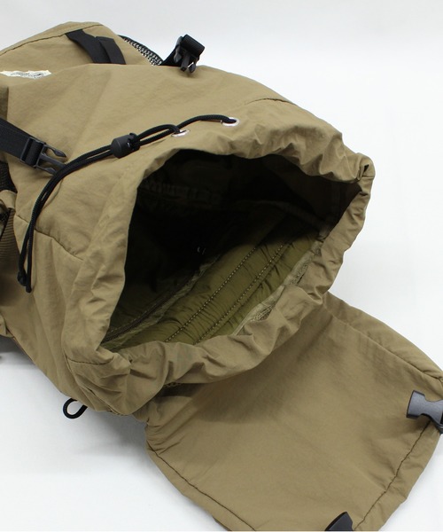 RNA-N(アールエヌエーエヌ)の「E5151 ユーティリティバックパック(バックパック/リュック・レディース・ブラック/カーキ・FREE)」の10枚目の写真