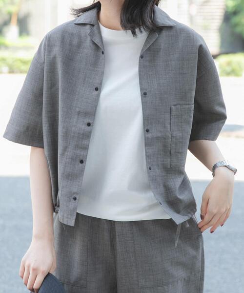 EKAL(エカル)の「『UR TECH』ハイツイストオープンカラーシャツ(シャツ/ブラウス・レディース・モカ/チャコールグレー・ONE)」の1枚目の写真