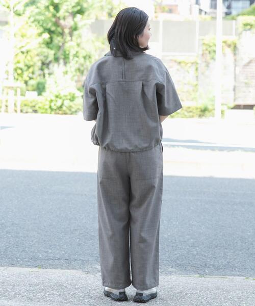 EKAL(エカル)の「『UR TECH』ハイツイストオープンカラーシャツ(シャツ/ブラウス・レディース・モカ/チャコールグレー・ONE)」の20枚目の写真