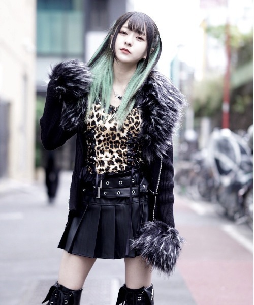 REFLEM/レフレム』レースアップコルセットキャミソール（キャミソール