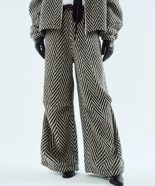 5/25（日）✨週末終了！！SLAB TWEED OVAL WIDE PANTS seyto（セイト）の「Tweed volume tuck wide pants / ツイード