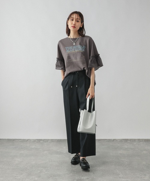 GLOBAL WORK（グローバルワーク）の「リメイク風フリルプリント7分袖/589278（Tシャツ/カットソー・レディース・スミクロ/アイボリー/オフホワイト/杢グレー・MEDIUM/LARGE）」の20枚目の写真