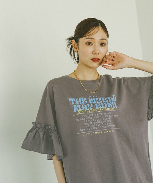 GLOBAL WORK（グローバルワーク）の「リメイク風フリルプリント7分袖/589278（Tシャツ/カットソー・レディース・スミクロ/アイボリー/オフホワイト/杢グレー・MEDIUM/LARGE）」の10枚目の写真