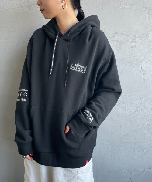 Manhattan Portage（マンハッタンポーテージ）の「[MANHATTAN PORTAGE/マンハッタンポーテージ] ワンポイント刺繍ロゴ スウェットパーカー（パーカー・レディース・ブラック/グレー・S/M/L）」の18枚目の写真