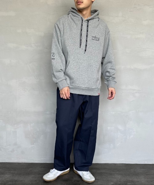 Manhattan Portage（マンハッタンポーテージ）の「[MANHATTAN PORTAGE/マンハッタンポーテージ] ワンポイント刺繍ロゴ スウェットパーカー（パーカー・レディース・ブラック/グレー・S/M/L）」の8枚目の写真