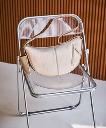 【人間工学に基づいて考えた！】からだよろこぶ合皮ショルダーバッグ