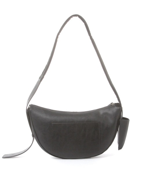 studio CLIP（スタディオクリップ）の「【人間工学に基づいて考えた！】からだよろこぶ合皮ショルダーバッグ（ショルダーバッグ・レディース・アイボリー/その他1/チャコール/ブラック・FREE）」の17枚目の写真