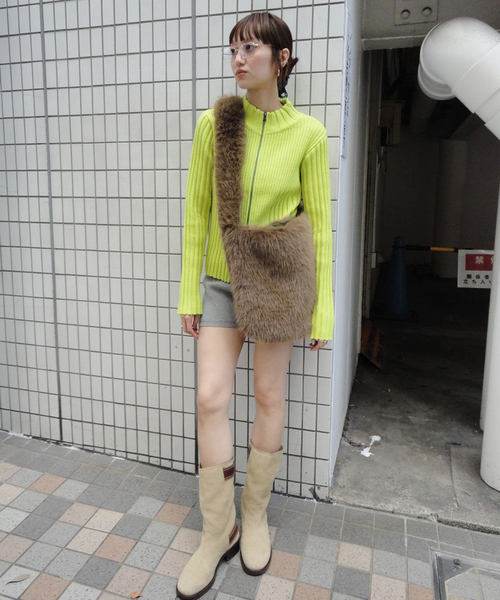 Oriens JOURNAL STANDARD(オリエンス ジャーナルスタンダード)の「ファーショルダーバッグ(ショルダーバッグ・レディース・ブラウン・FREE)」の21枚目の写真