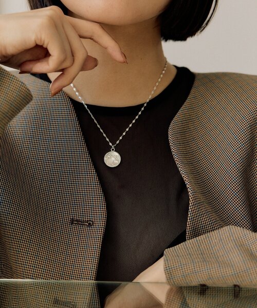 ear PAPILLONNER（イアパピヨネ）の「ホースエポコインネックレス（ネックレス・レディース・シルバー/ゴールド・FREE）」の6枚目の写真