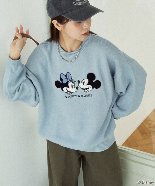 PUBLUX(パブリュクス)の「PUBLUX/パブリュクス Mickey Mouse&Minnie Mouse/ミッキーマウス&ミニーマウス 相良刺繍 オーバーサイズニット 限定展開(ニット/セーター・レディース・サックスブルー/オフホワイト/グレー・フリ-)」の12枚目の写真