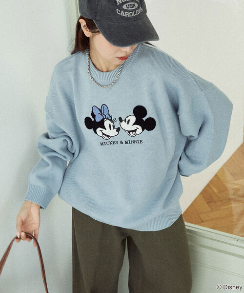 PUBLUX(パブリュクス)の「PUBLUX/パブリュクス Mickey Mouse&Minnie Mouse/ミッキーマウス&ミニーマウス 相良刺繍 オーバーサイズニット 限定展開(ニット/セーター・レディース・サックスブルー/オフホワイト/グレー・フリ-)」の16枚目の写真
