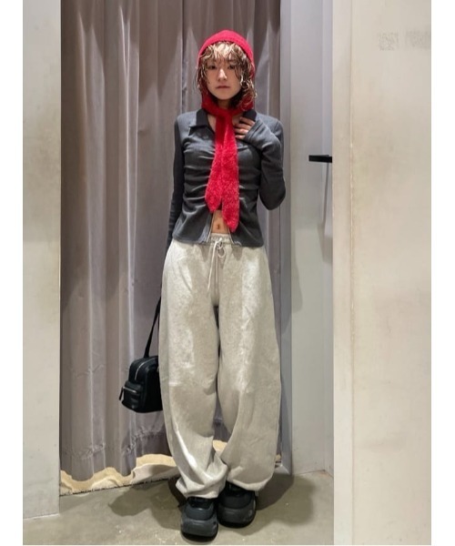 SLY（スライ）の「SHAGGY RIBBON BALACLAVA シャギー リボン バラクラバ 秋服 冬服（ニットキャップ/ビーニー・レディース・アイボリー/レッド・FREE）」の16枚目の写真