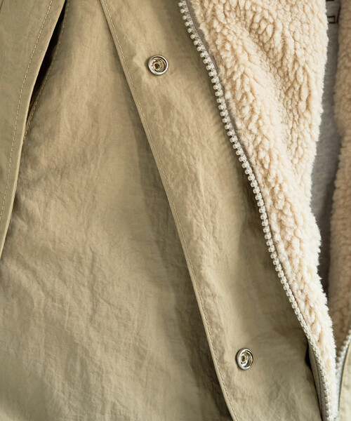 FREAK'S STORE(フリークスストア)の「限定展開 FREAK'S STORE OUTDOORS ボア リバーシブル フーディー(マウンテンパーカー・レディース・チャコール/キャメル/オリーブ/ベージュ/ブラック・フリ-)」の15枚目の写真