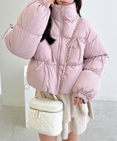 INGNI（イング）の「リボン付エコダウン（その他アウター・レディース・オフホワイト/ブラック/ピンク・M）」の3枚目の写真