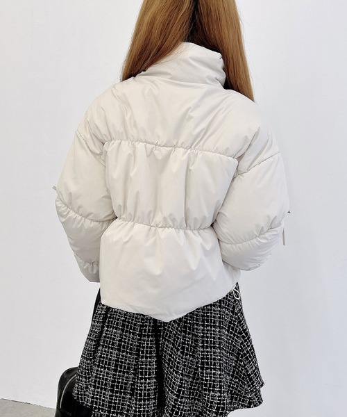 INGNI（イング）の「リボン付エコダウン（その他アウター・レディース・オフホワイト/ブラック/ピンク・M）」の11枚目の写真