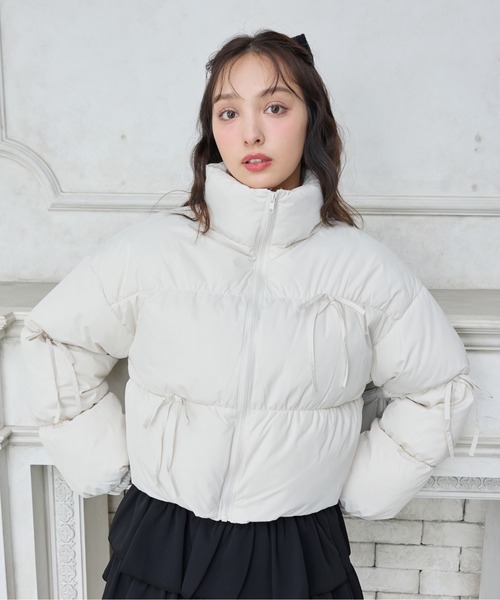 INGNI（イング）の「リボン付エコダウン（その他アウター・レディース・オフホワイト/ブラック/ピンク・M）」の20枚目の写真