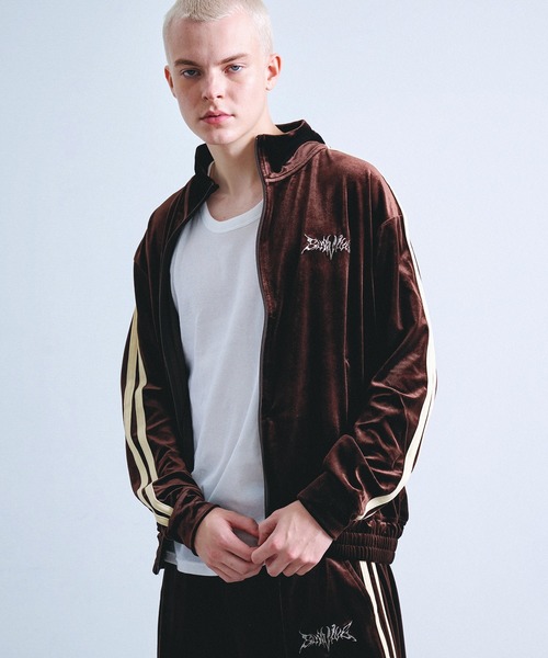 セットアップ対応］ワンポイント Y2K ロゴ刺繍 サイドラインテープ