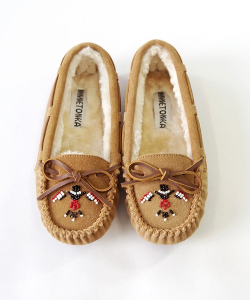 Minnetonka（ミネトンカ）の「MINNETONKA ミネトンカ / キャリー サンダーバード ファーモカシン CALLY THUNDERBIRD ANIMIKII（モカシン/デッキシューズ・レディース・チャコールグレー/ベージュ・6/8/7）」の9枚目の写真
