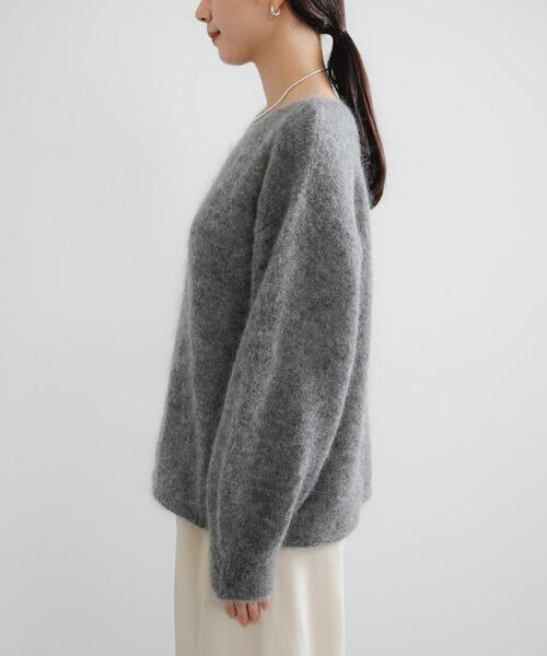 URBAN RESEARCH（アーバンリサーチ）の「ヘアリールーズニット（ニット/セーター・レディース・オフホワイト/チャコールグレー/ライトピンク/ライトブルー/レッド・FREE）」の6枚目の写真