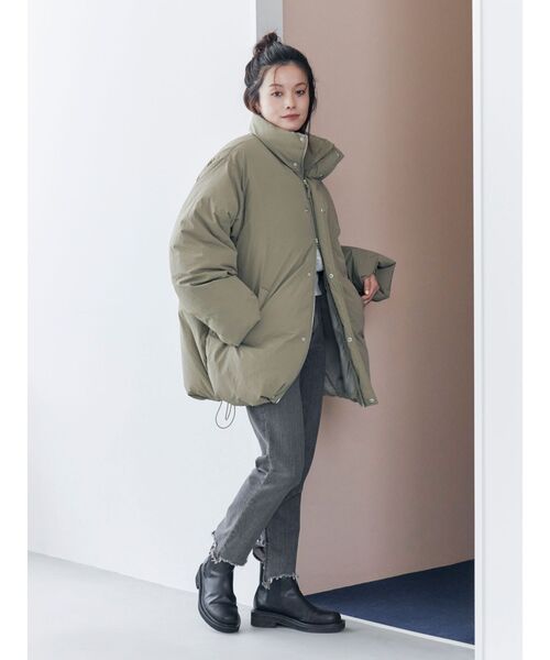 Ungrid（アングリッド）の「ヘムデザインストレッチデニム（デニムパンツ・レディース・ブルー/ブラック・24inch/25inch/26inch）」の12枚目の写真