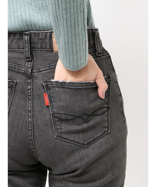 Ungrid（アングリッド）の「ヘムデザインストレッチデニム（デニムパンツ・レディース・ブルー/ブラック・24inch/25inch/26inch）」の9枚目の写真