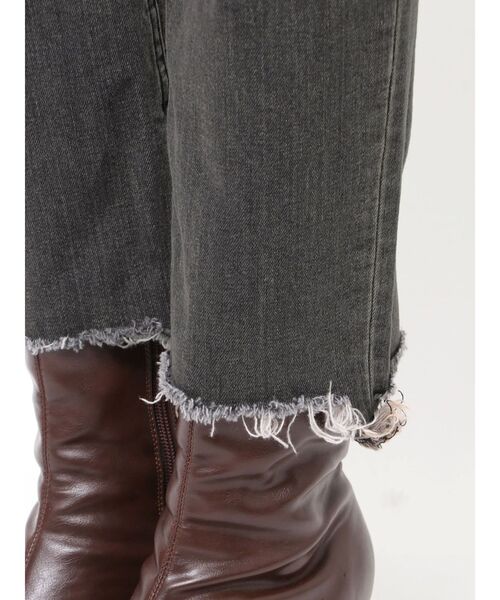 Ungrid（アングリッド）の「ヘムデザインストレッチデニム（デニムパンツ・レディース・ブルー/ブラック・24inch/25inch/26inch）」の6枚目の写真