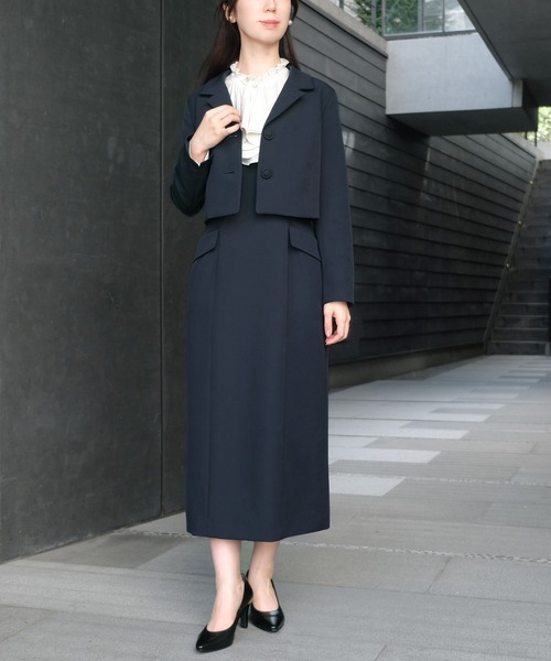 STRAWBERRY-FIELDS（ストロベリーフィールズ）の「サスティクロス_ショート丈ジャケット（テーラードジャケット・レディース・ベージュ/ネイビー・2）」の3枚目の写真