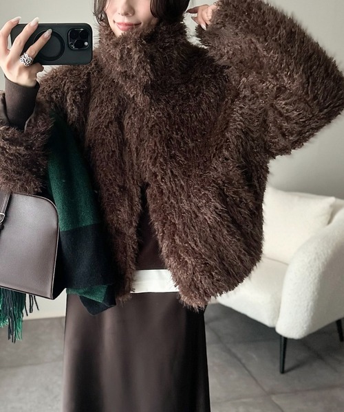 ANGIE（アンジー）の「シャギーファーフェイクファーブルゾン（ブルゾン・レディース・グレー/ブラウン系その他/アイボリー/ブラウン/ベージュ・FREE）」の11枚目の写真