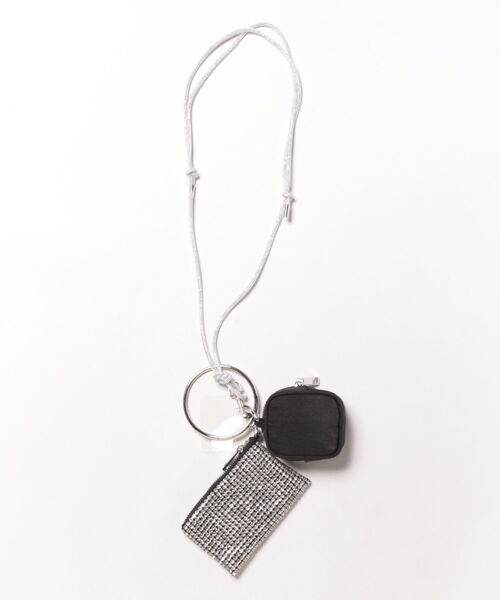 cache cache(カシュ カシュ)の「VERYコラボ カシュカシュ cachecache / ラインストーンストラップポーチセット(ショルダーバッグ・レディース・シルバー/ブラック・FREE)」の3枚目の写真