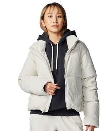 UNDER ARMOUR（アンダーアーマー）の「UAリミットレス ダウン コーデュロイ パッファー ジャケット（ライフスタイル/レディース）（ダウンジャケット/コート）」