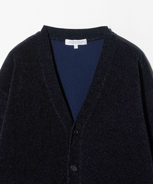 A DAY IN THE LIFE UNITED ARROWS(アデイインザライフユナイテッドアローズ)の「モールヤーン ダブルフェイス Vネックカーディガン-ウォッシャブル-<A DAY IN THE LIFE>(ニット/セーター・メンズ・ダークグレー/ネイビー・L/M)」の4枚目の写真