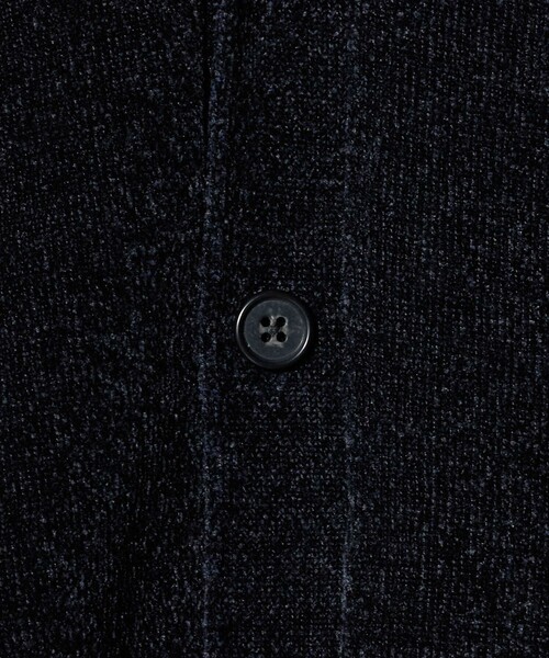 A DAY IN THE LIFE UNITED ARROWS(アデイインザライフユナイテッドアローズ)の「モールヤーン ダブルフェイス Vネックカーディガン-ウォッシャブル-<A DAY IN THE LIFE>(ニット/セーター・メンズ・ダークグレー/ネイビー・L/M)」の8枚目の写真