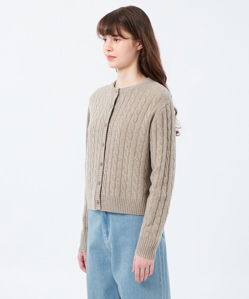 MACKINTOSH PHILOSOPHY（ﾏｯｷﾝﾄｯｼｭ ﾌｨﾛｿﾌｨｰ）の「ウールカシミヤケーブルカーディガン（カーディガン/ボレロ・レディース・グレー系その他/レッド系その他2/ベージュ/ブルー・38）」の10枚目の写真