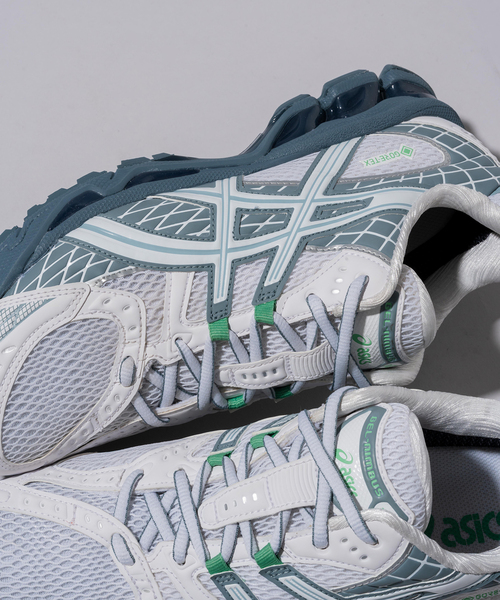 ASICS(アシックス)の「ASICS(アシックス) GEL-NIMBUS 10.1 GTX 1203A760.001/100(スニーカー・メンズ・ブラック/シルバー・29cm/28cm/27.5cm/27cm/26.5cm/26cm/25.5cm)」の9枚目の写真