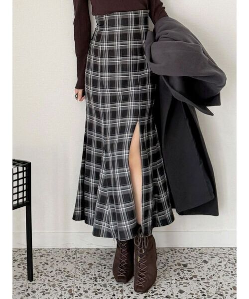 MERCURYDUO（マーキュリーデュオ）の「バックレースアップストレッチマーメイドスカート（スカート・レディース・ブラック/ブラウン・X-SMALL/SMALL/MEDIUM）」の19枚目の写真