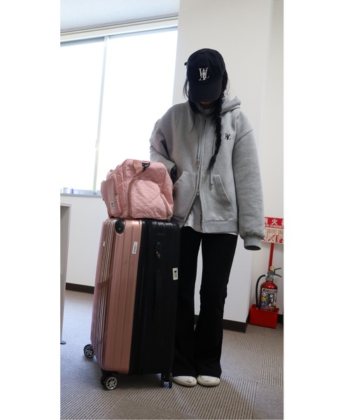 Vini(ヴィニ)の「【大容量 キャリーオン対応】キルティング 旅行バッグ ボストンバッグ(ボストンバッグ・レディース・ホワイト/ピンク/ブラック・FREE)」の22枚目の写真