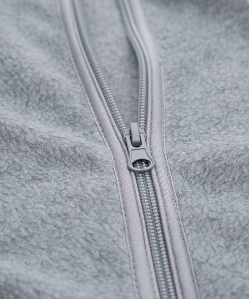 improves（インプローブス）の「スタンドカラー フリースジャケット（ブルゾン・メンズ・チャコール/ブラック/杢グレー・X-LARGE/LARGE/MEDIUM）」の4枚目の写真