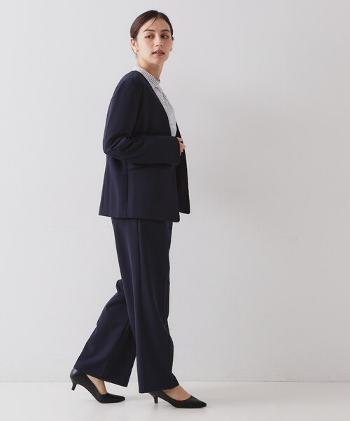 OPAQUE.CLIP（オペークドットクリップ）の「≪通勤・セレモニー/セットアップ対応≫ Vネックジャケット/ダブルクロス【洗濯機OK】（ノーカラージャケット・レディース・ライトベージュ/ブラック/ネイビー・36/34/42/40/38）」の14枚目の写真