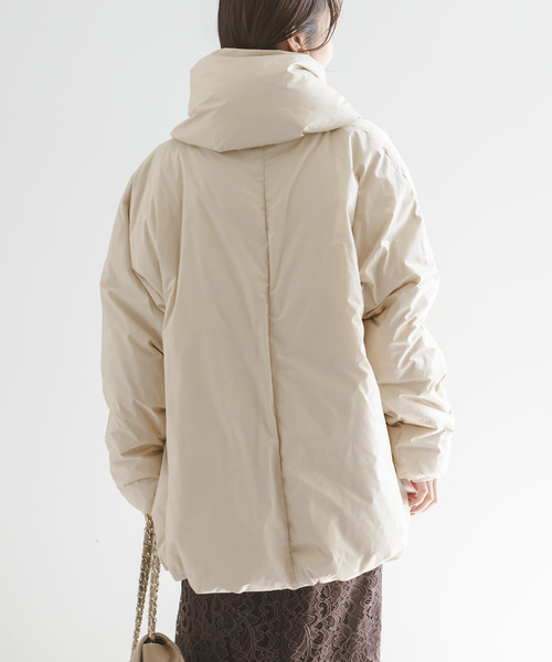 Noble（ノーブル）の「《追加》ショートダウンジャケット（ダウンジャケット/コート・レディース・ネイビー/ベージュ/ブラック・36/38）」の18枚目の写真