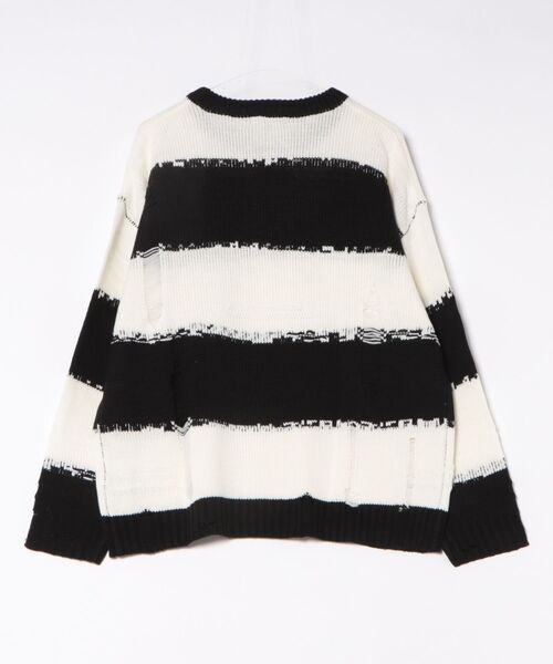 Revo.（レボ）の「オーバーサイズ ダメージ加工 ボーダーニット プルオーバー（ニット/セーター・メンズ・ブラック×グレー/ホワイト×ブラック/ブラック×レッド・M/L）」の4枚目の写真