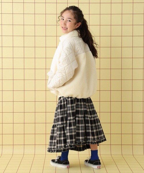 LEPSIM（レプシィム）の「【KIDS】ボア切り替えスタンドブルゾン　571647（ブルゾン・キッズ・ブラック/アイボリー・120/130/140）」の5枚目の写真