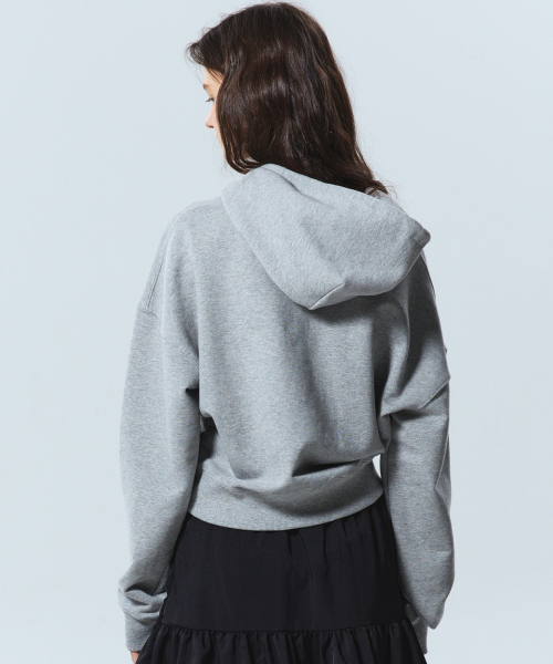 NICK&NICOLE(ニックアンドニコール)の「NICOLE LOGO CROP HOODY_GRAY(パーカー・レディース・その他・FREE)」の3枚目の写真