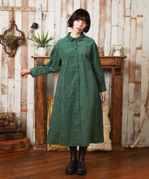 Jocomomola(ホコモモラ)の「コーデュロイオパールプリントシャツワンピース(ワンピース・レディース・モカ/グリーン・40)」の1枚目の写真