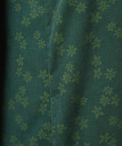 Jocomomola(ホコモモラ)の「コーデュロイオパールプリントシャツワンピース(ワンピース・レディース・モカ/グリーン・40)」の10枚目の写真