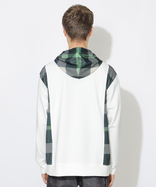 CB CRESTBRIDGE(シービークレストブリッジ)の「パーシャルチェックフーディー(パーカー・レディース・ネイビー/オフホワイト・2/1/3)」の16枚目の写真